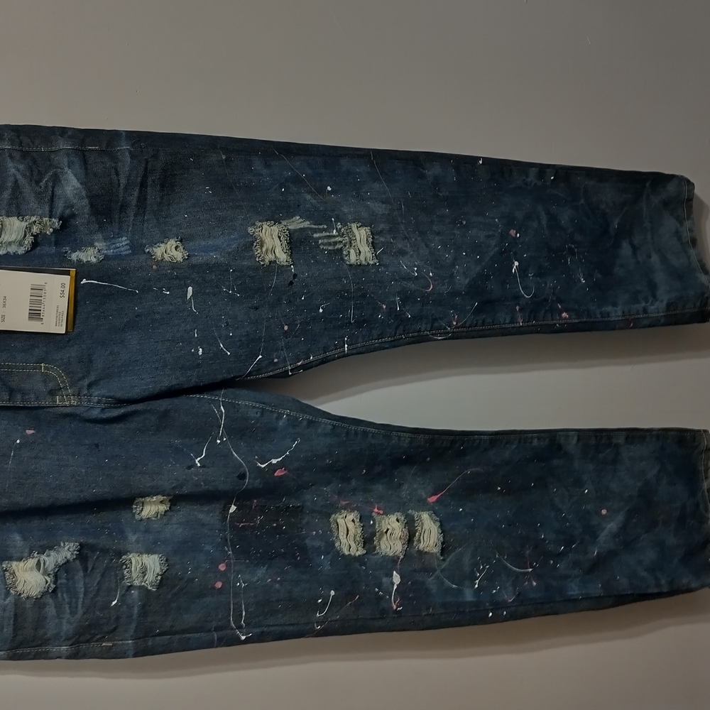 Men's Distressed Blue Jeans